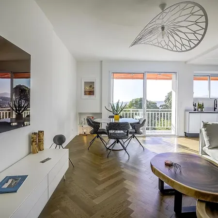 公寓 Vue Panoramique Sur La 2 Climatisation Terrasses Garage 尼斯