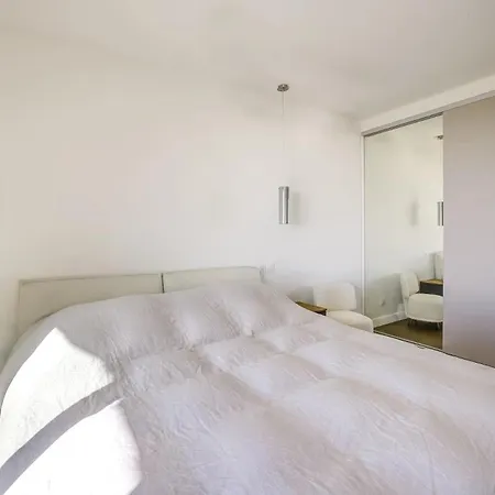 Vue Panoramique Sur La 2 Climatisation Terrasses Garage 尼斯